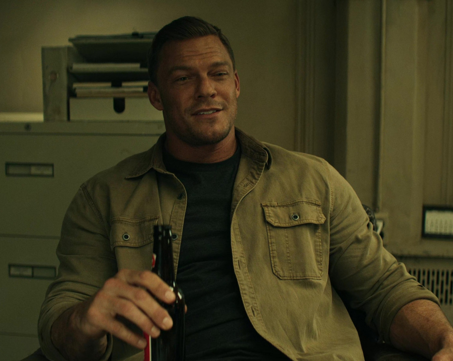 Casual Khaki Military Shirt with Front Pockets of Alan Ritchson as Jack Reacher