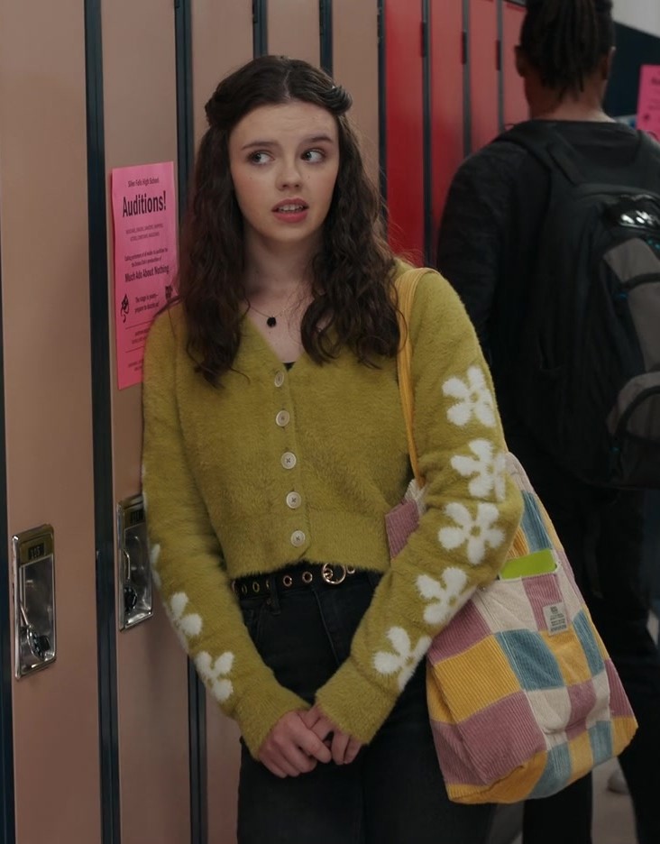 pastel patchwork canvas tote bag - Ellie O'Brien (Grace) - My Life with the Walter Boys TV Show