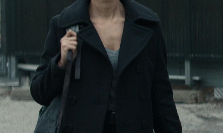 Double-Breasted Black Peacoat Worn by Maria Sten as Frances Neagley