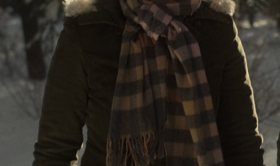 Plaid Checkered Scarf of Sorika Horng