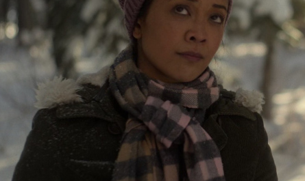 #910 – Fargo Season 5 Episode 7 (Timestamp – H00M15S09)