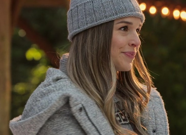 Cozy Knit Grey Beanie of Elise Gatien as Lark