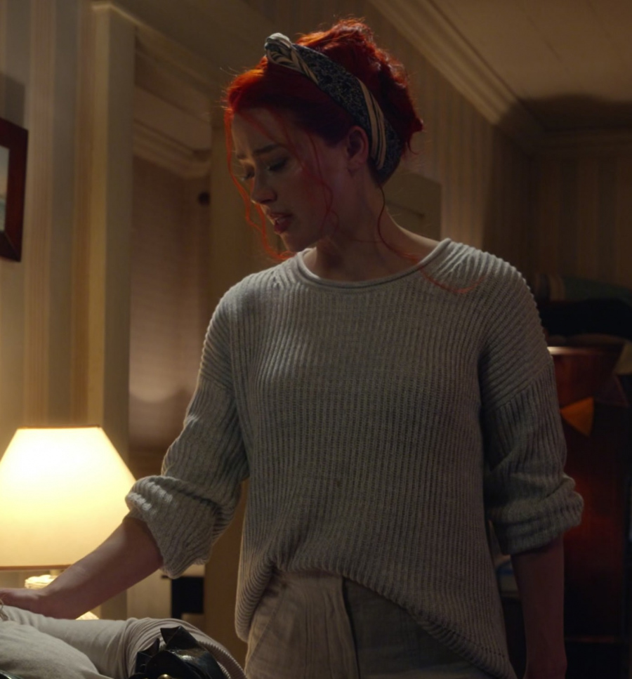 Grey Crew Neck Sweater Worn by Amber Heard as Mera