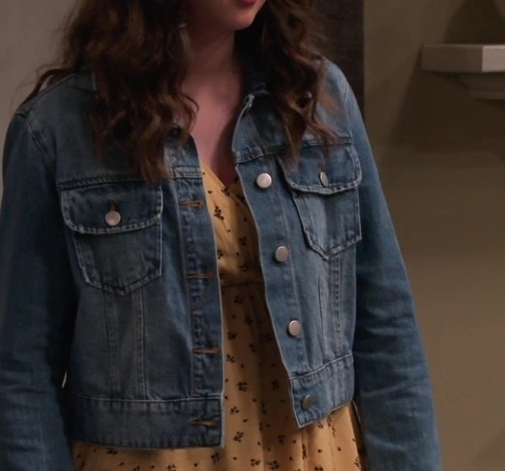 Classic Blue Cropped Denim Jacket of Sofia Capanna as Grace