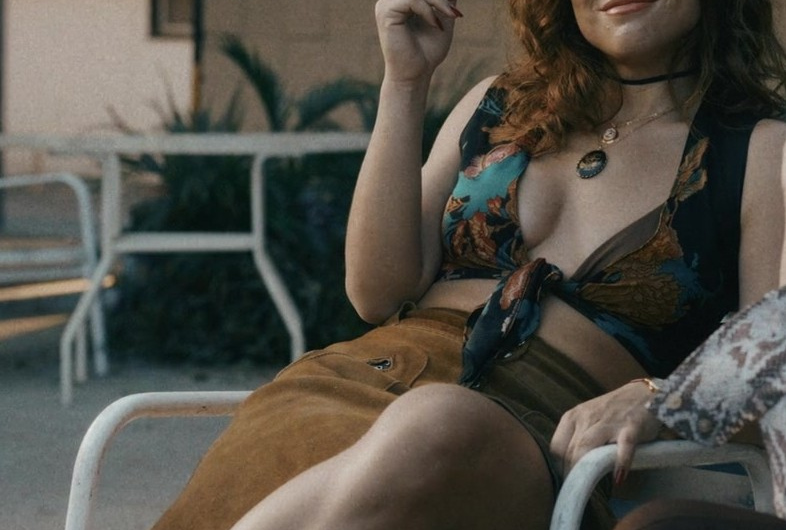Floral Knot-Front Crop Top of Paulina Dávila as Isabel