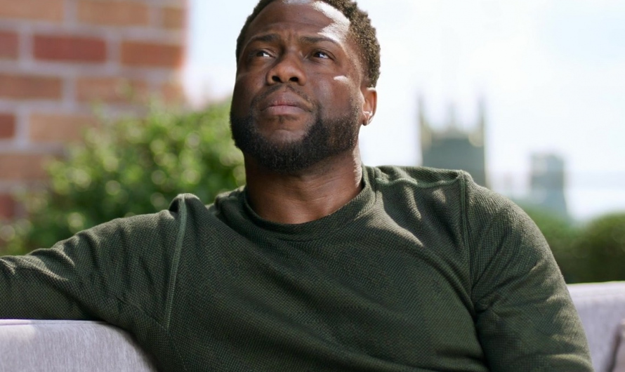 Green Textured Sweater of Kevin Hart as Cyrus