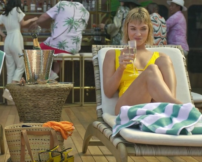 Vibrant Yellow Strappy Platform Sandals of Violett Beane as Imogene Scott