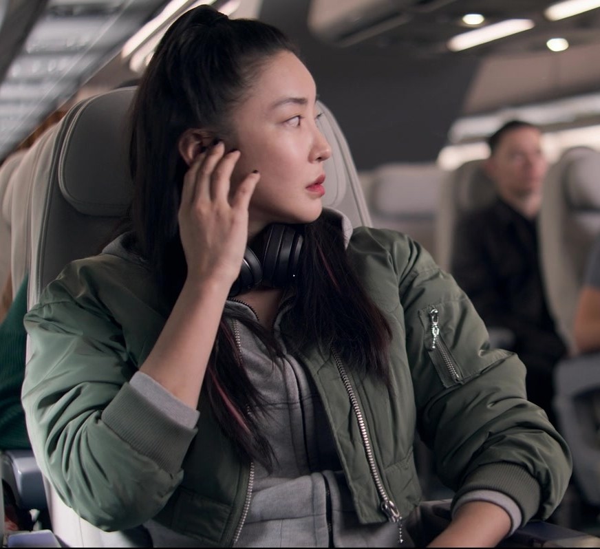 green cropped bomber jacket - Kim Yoon-ji (Mi-Sun) - Lift (2024) Movie