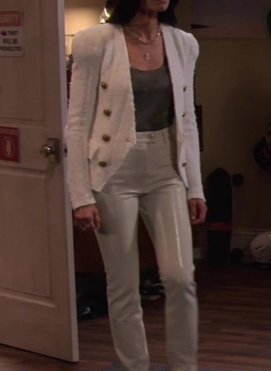 High-Waist Ivory Tailored Trousers of Abigail Spencer as Julia Mariano