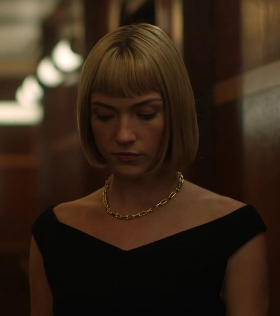 Gold Large Link Chain Necklace Worn by Violett Beane as Imogene Scott from Death and Other Details TV Show