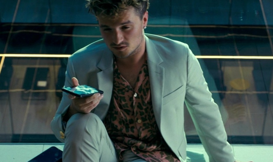 Leopard Print Button-Up Shirt Worn by Josh Hutcherson as Derek Danforth