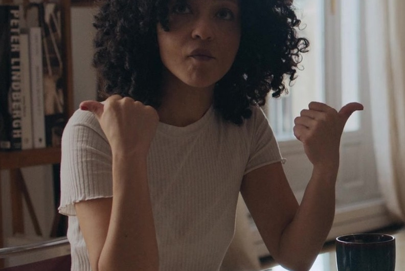 Short Sleeve Textured Top of Ruth Negga as Sophie