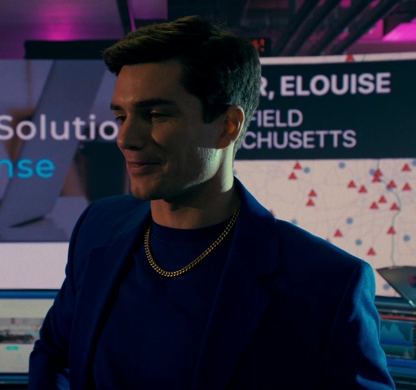 Gold Chain Necklace Worn by David Witts as Mickey Garnett