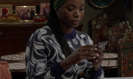 #003 – Bob Hearts Abishola Season 5, Episode 1 (Timestamp – 00h 00m 02s)