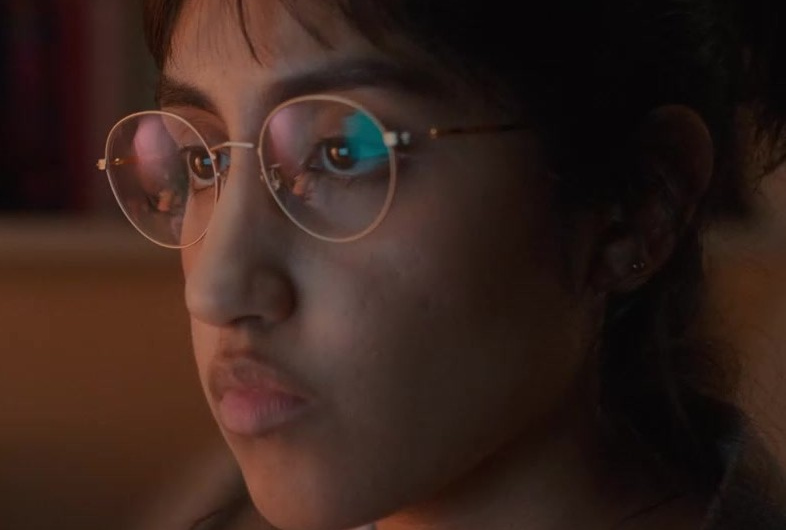 Circular Thin Gold Eyeglasses Worn by Ambika Mod as Emma Morley