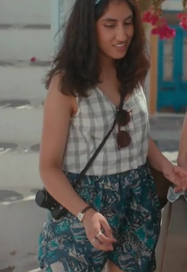 Plaid Sleeveless Button-Up Top of Ambika Mod as Emma Morley