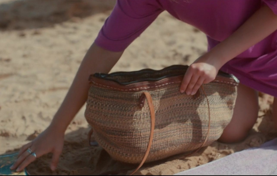 woven beach tote - Ambika Mod (Emma Morley) - One Day TV Show