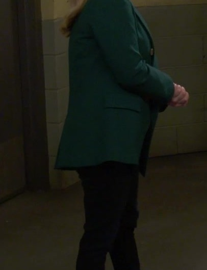 High Heel Leather Loafers Worn by Melissa Rauch as Abby Stone