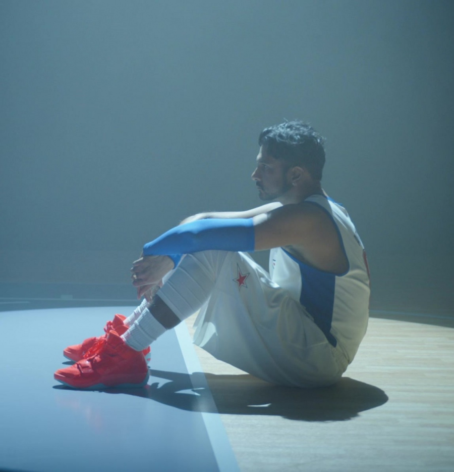 red basketball shoes - Utkarsh Ambudkar (Jay Arondekar) - Ghosts TV Show