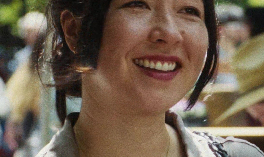 Gold Pendant Necklace Worn by Maya Erskine as Jane Smith