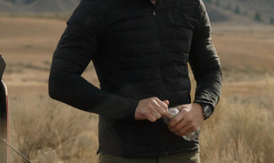 Black Quilted Jacket of Justin Hartley as Colter Shaw