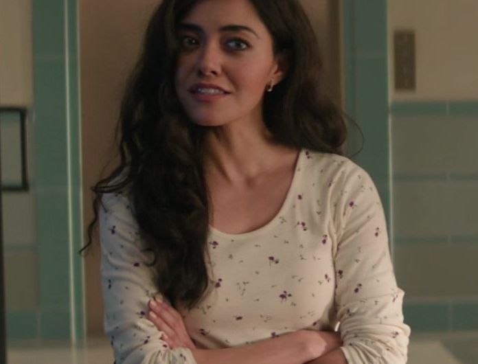 Floral Print Scoop Neck Top with Long Sleeves Worn by Yasmine Al-Bustami as Lucy Tara