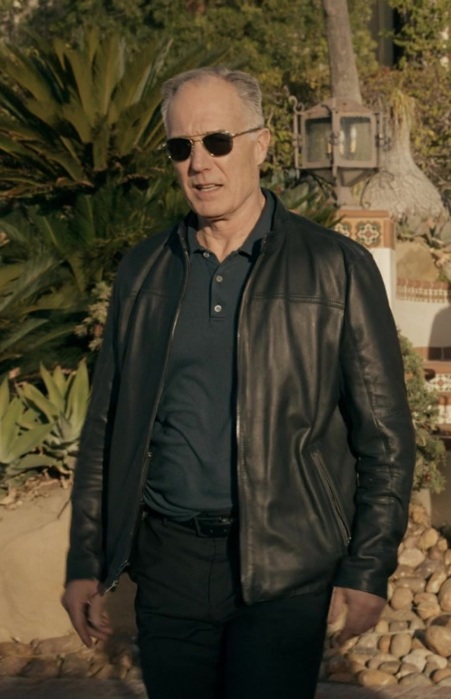 black leather jacket - Patrick St. Esprit (Commander Robert 'Bob' Hicks) - S.W.A.T. TV Show