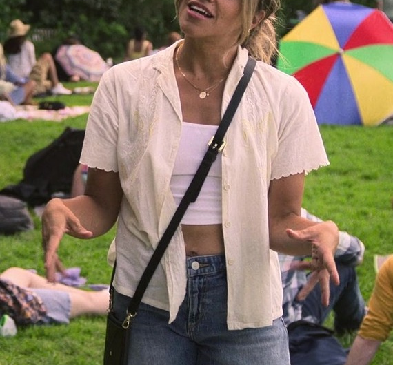 Classic High-Waisted Frayed Hem Denim Shorts of Gina Rodriguez as Mack