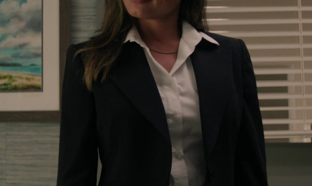 #268 – NCIS – Hawaii – Season 3 Episode 1 (Timestamp – 00h 04m 27s)