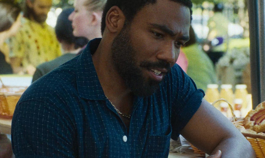 Silver Chronograph Watch of Donald Glover as John Smith