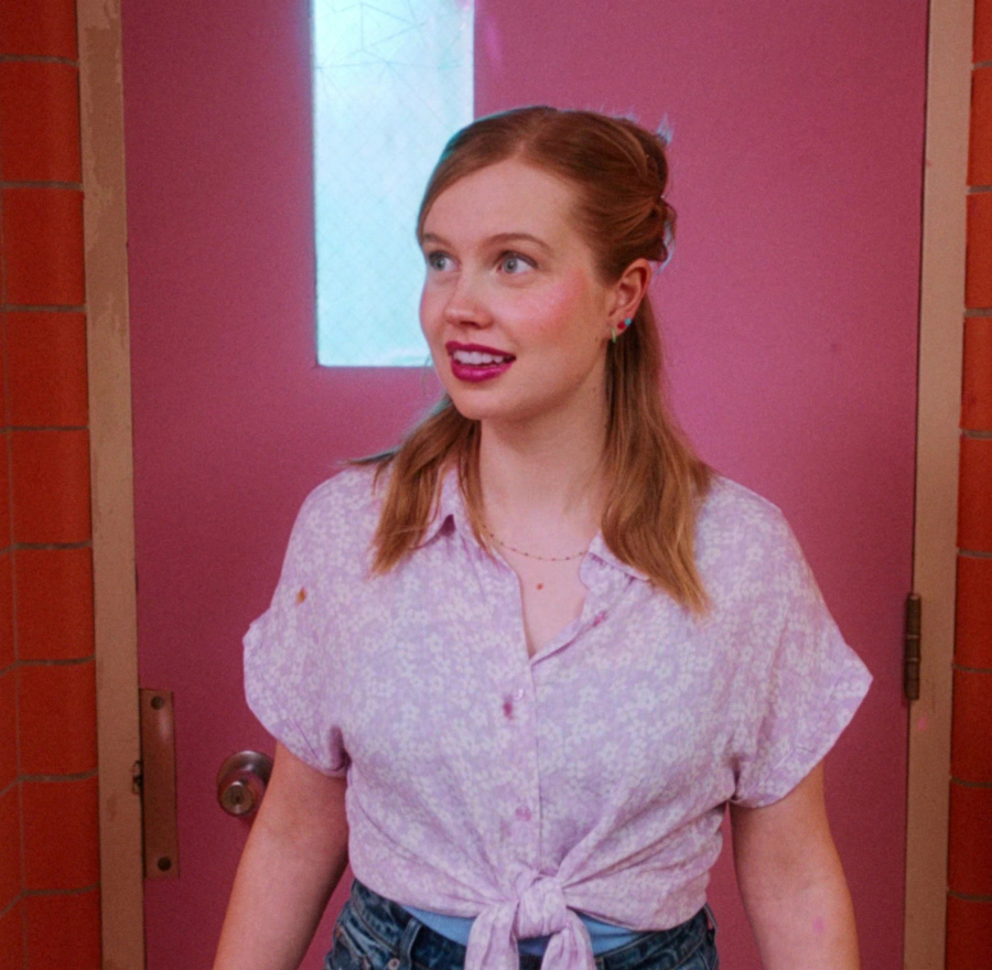 lavender floral print tie-front shirt - Angourie Rice (Cady Heron) - Mean Girls (2024) Movie
