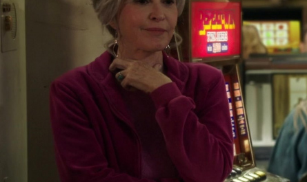 #314 – Young Sheldon Season 7 Episode 2 – A Roulette Wheel and a Piano Playing Dog (Timestamp – H00M05S13)
