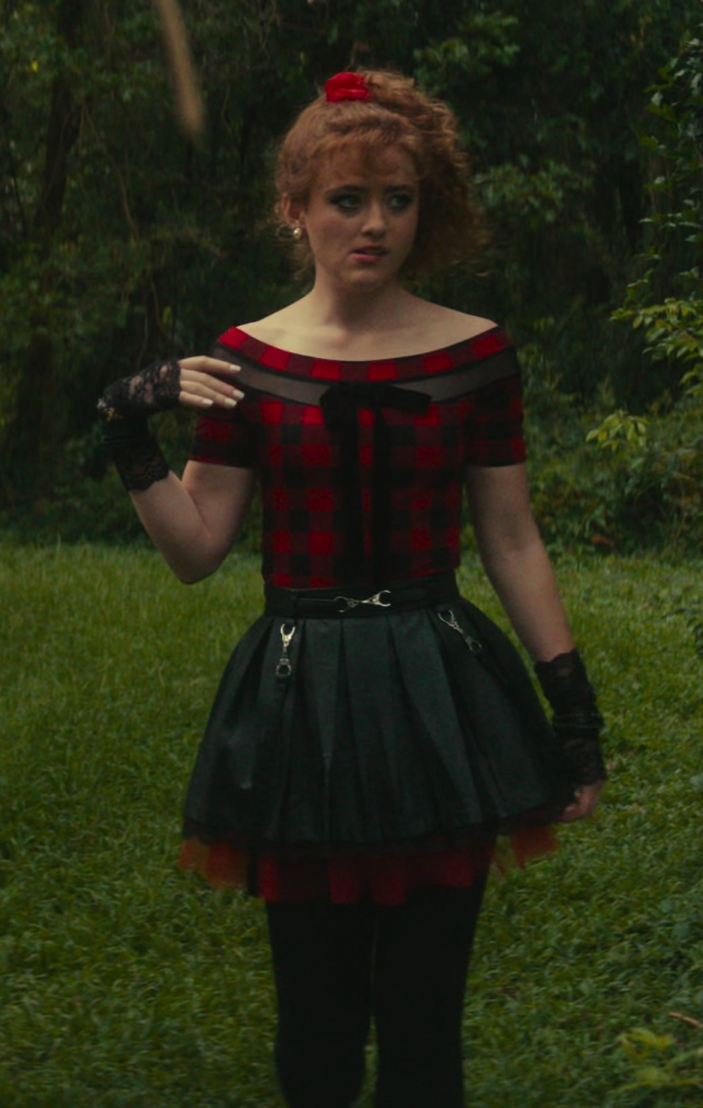 Gothic-Inspired Pleated Mini Skirt with Tulle Underlay Worn by Kathryn Newton as Lisa Swallows
