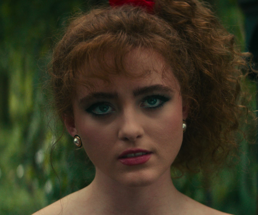 minimalist stud earrings - Kathryn Newton (Lisa Swallows) - Lisa Frankenstein (2024) Movie
