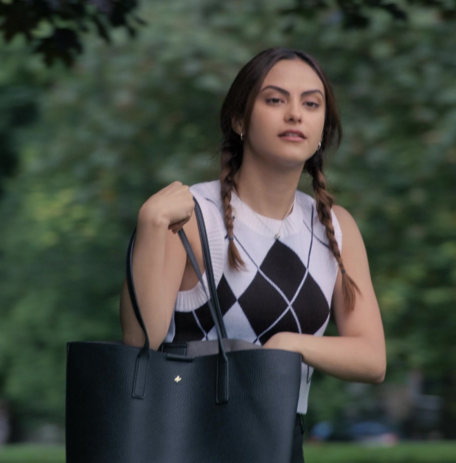 black leather handbag - Camila Mendes (Ana) - Upgraded (2024) Movie