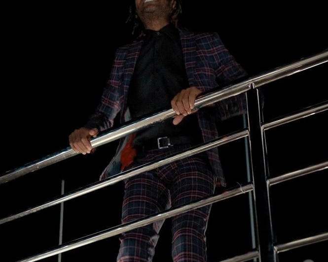Tartan Plaid Pattern Two-Piece Suit with Slim Fit Design Worn by GaTa as Pete