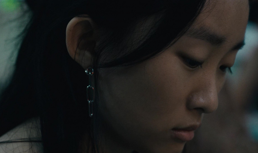 Chain Link Drop Earrings Worn by Ji-young Yoo as Mercy Cho