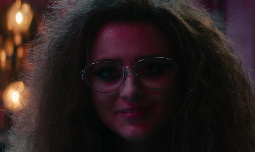 Retro Thick-Rimmed Clear Glasses Worn by Kathryn Newton as Lisa Swallows