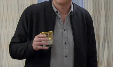 #440 – Curb Your Enthusiasm Season 12 Episode 3 (Timestamp – 00h 07m 19s)