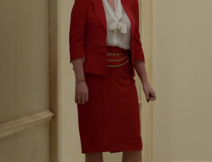 Red Knee-Length Skirt with Tailored Fit of Lauren Ash as Lexi