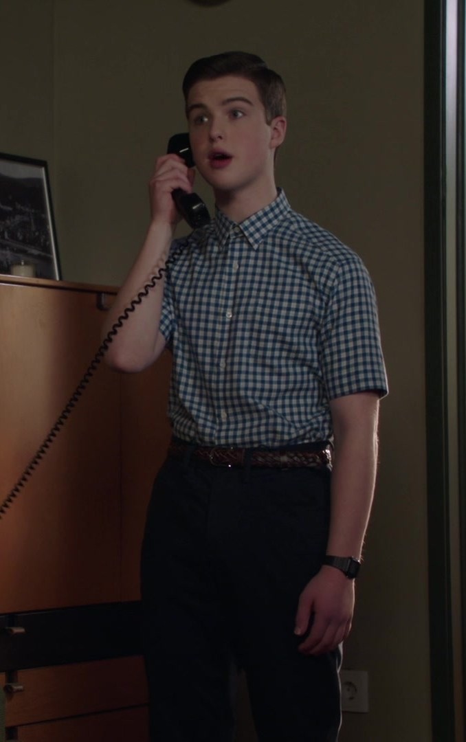 Classic Blue Gingham Check Short-Sleeve Shirt of Iain Armitage as Sheldon Lee Cooper