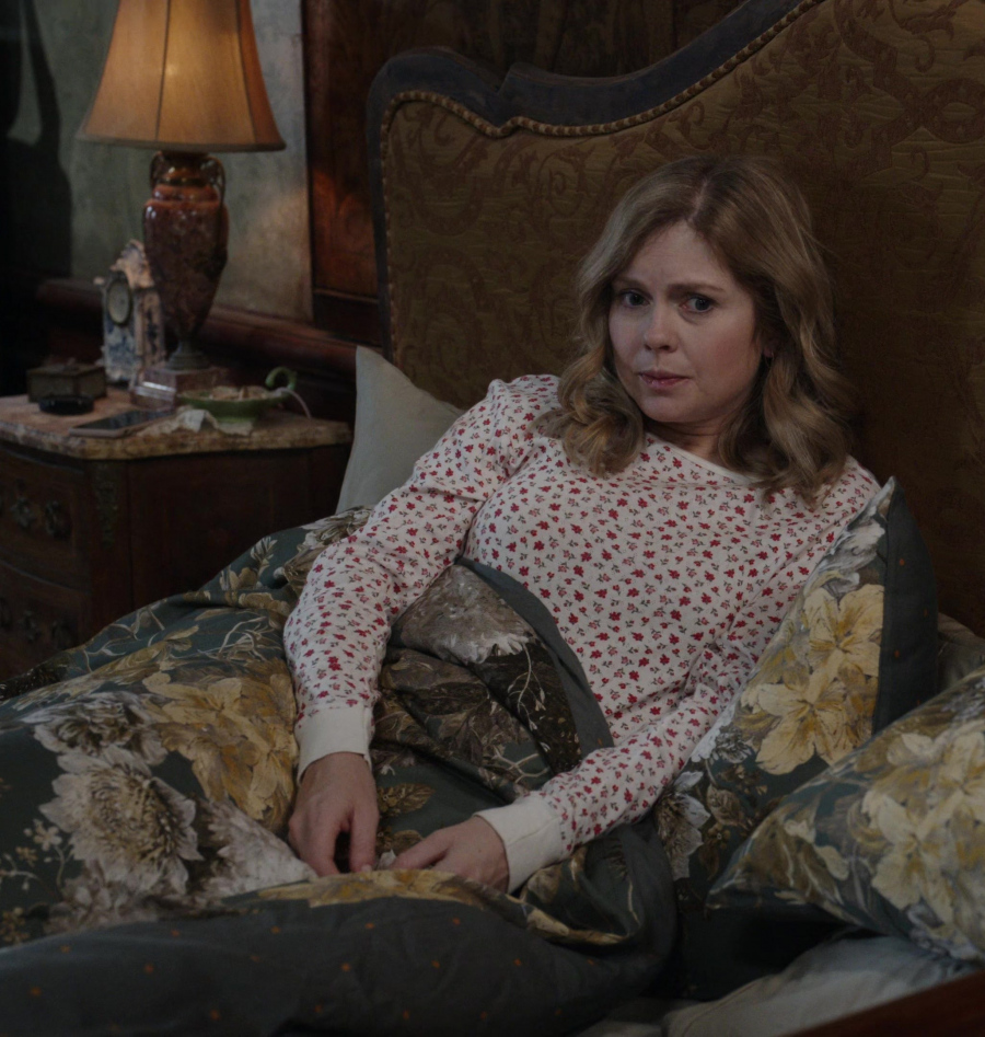 long-sleeve floral print sleepwear top - Rose McIver (Samantha “Sam” Arondekar) - Ghosts TV Show