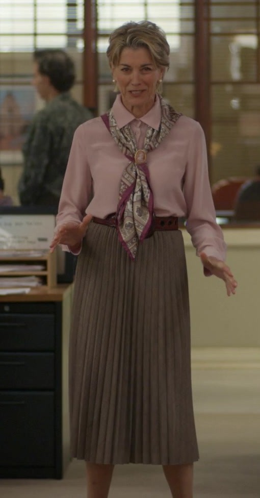 taupe pleated midi skirt - Wendie Malick (Mary Sue Manners) - Not Dead Yet TV Show