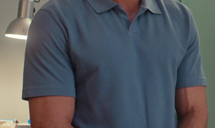 Light Blue Short Sleeve Shirt Worn by Zac Efron as Dean