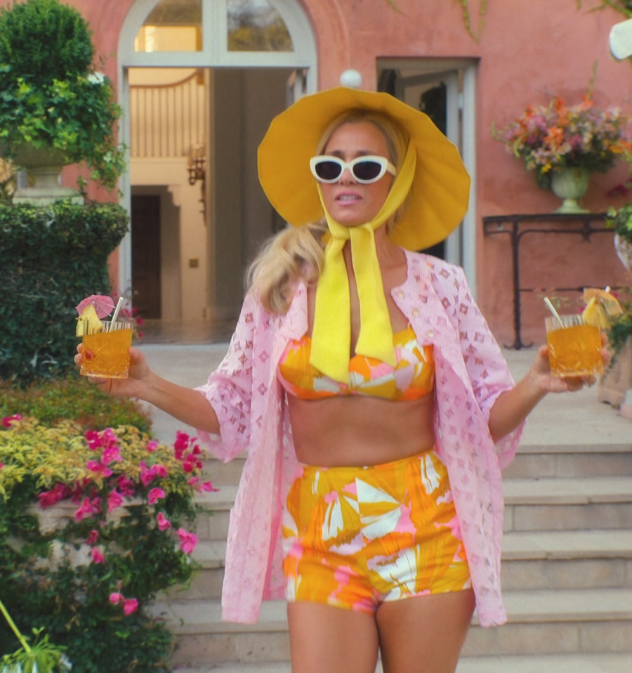 citrus and pink print high-waisted shorts - Kristen Wiig (Maxine Simmons) - Palm Royale TV Show