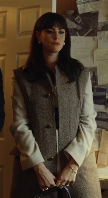 Grey Sleeveless Coat of Kaya Scodelario as Susie Glass