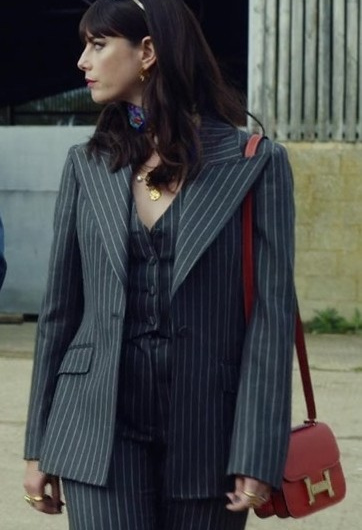 Red Shoulder Mini Bag of Kaya Scodelario as Susie Glass