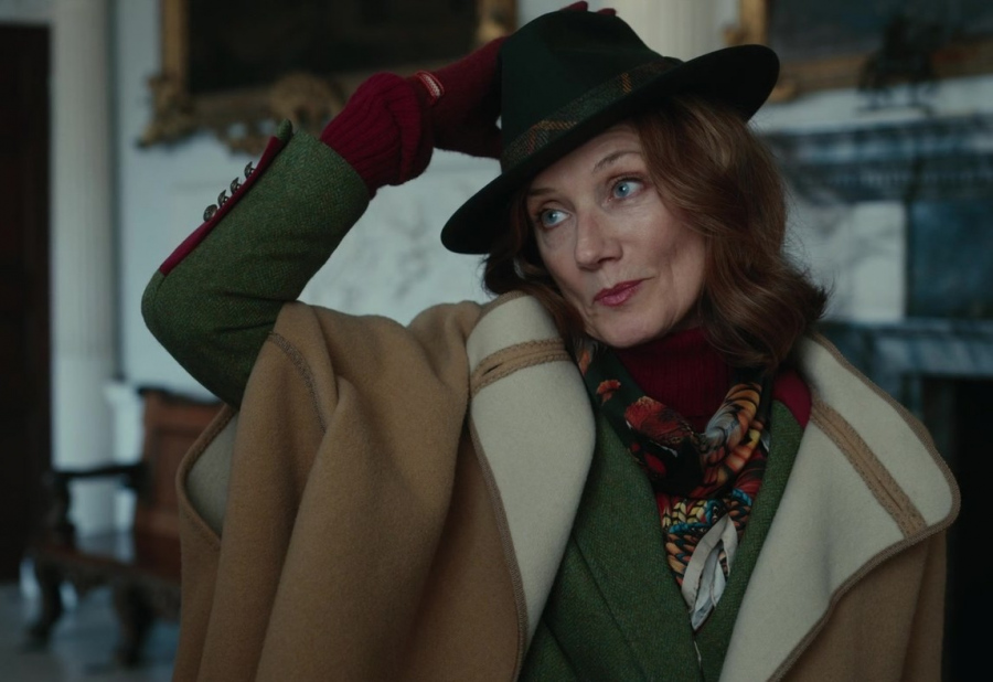 forest green wool fedora hat - Joely Richardson (Lady Sabrina) - The Gentlemen TV Show
