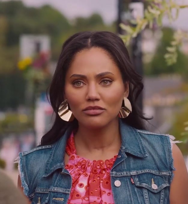 oversized gold tone earrings - Ayesha Curry (Heather) - Irish Wish (2024) Movie