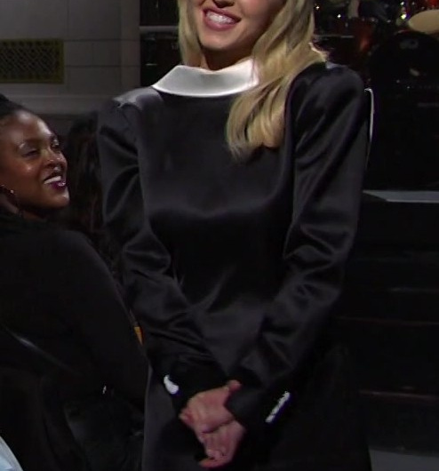 Black Reverse Blazer Mini Dress of Sydney Sweeney